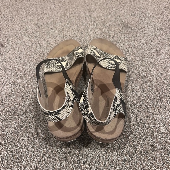 Pierre Dumas Black and Cream Sandals with Snake Print - Picture 3 of 6